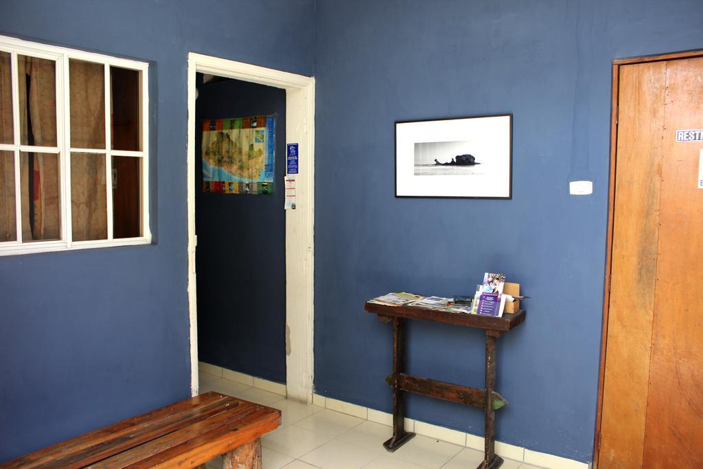 Ximenas Guest House Сан-Сальвадор Экстерьер фото